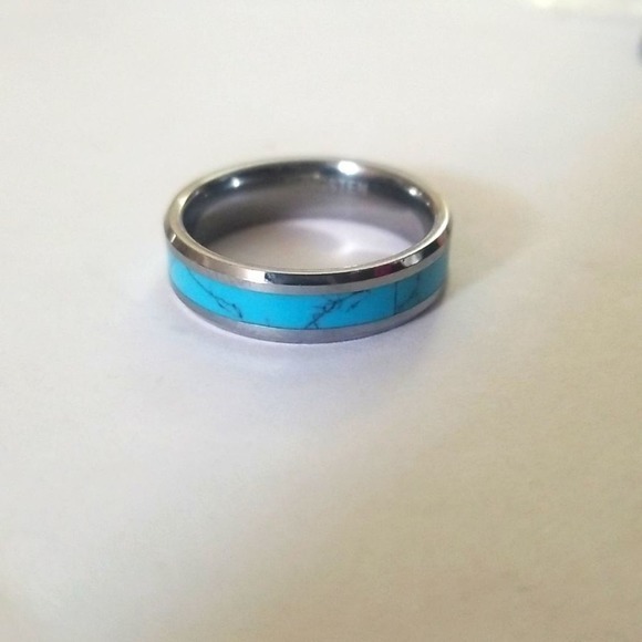 New Turquoise Inlay Center Beveled Edges Tungsten Carbide Ring. 6mm width size 8 - Picture 4 of 5
